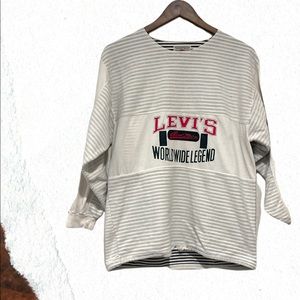 Vintage Levi’s pullover